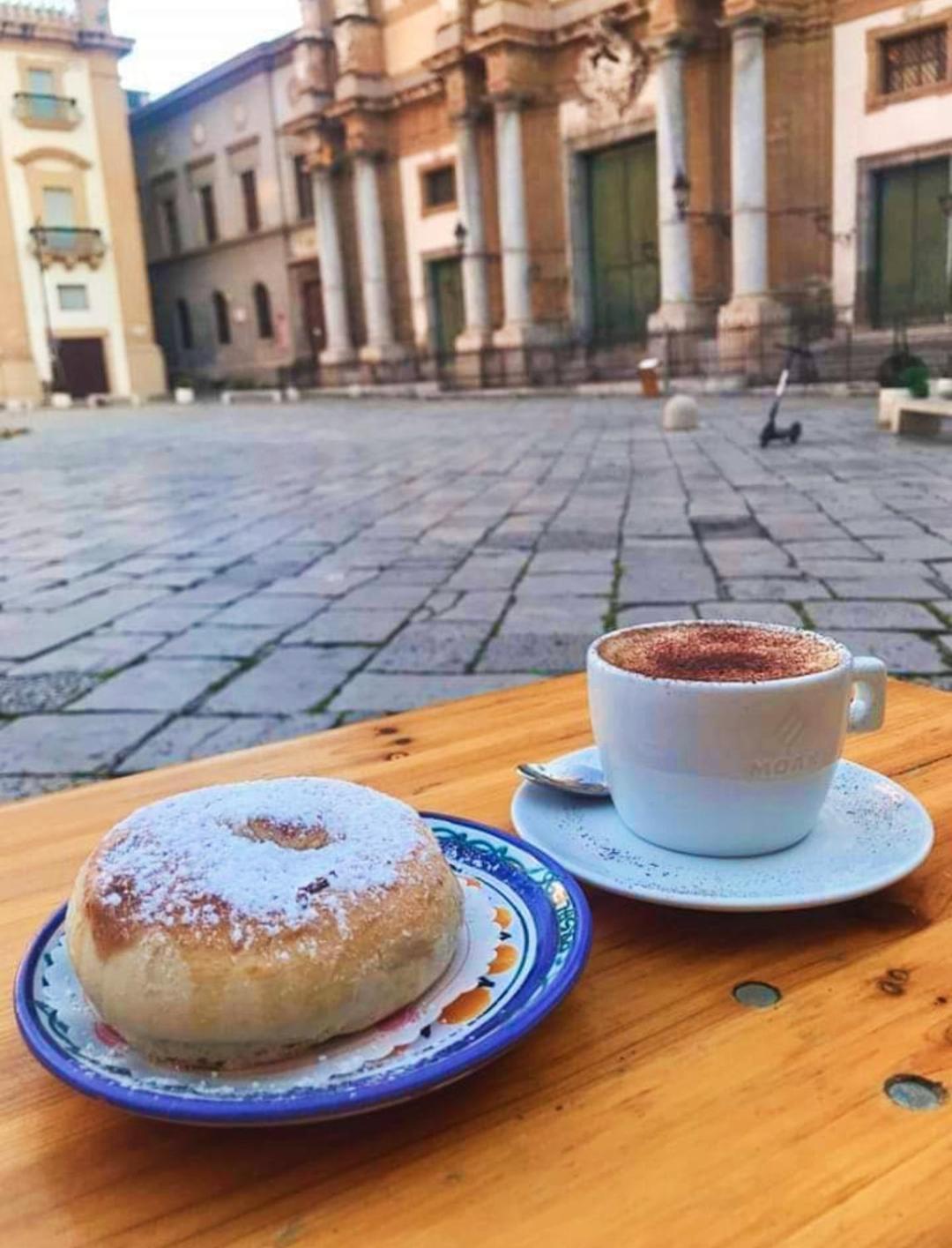 Bed and Breakfast Domus Maqueda Palermo Exterior foto
